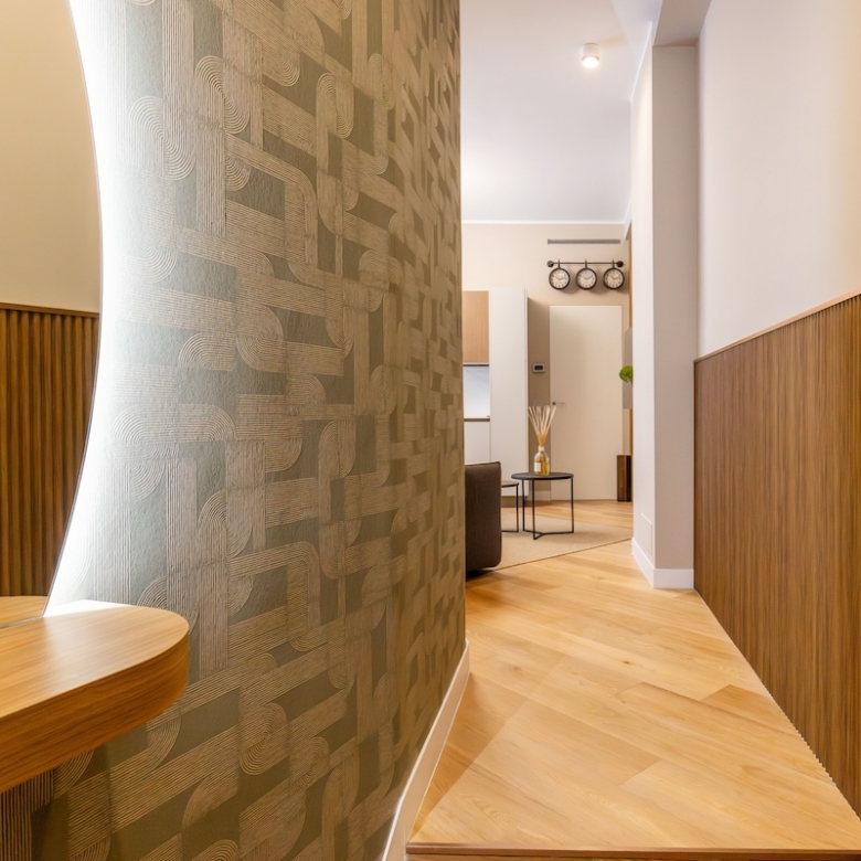 11-corridoio-finiture-design-dimora-montenapo-milano